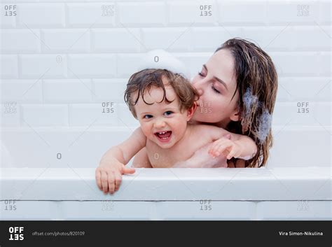 mom helps son bathroom|Mom Bathing Son In The Bathroom .